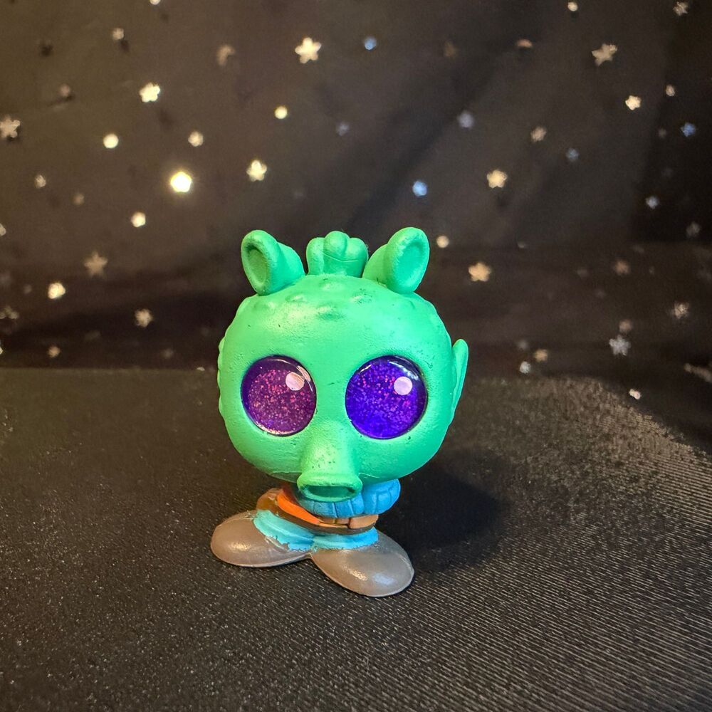 Disney Doorables Star Wars Greedo Figure Mini Collectible Ultra Rare